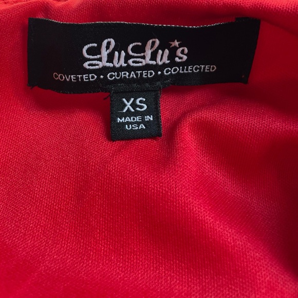 Lulu’s Backless Red Maxi Dress - Picture 5 of 9